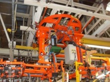 Automatización de enrasador quemacocos en planta Ford